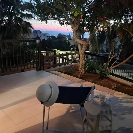 Serena Vacation Pomos