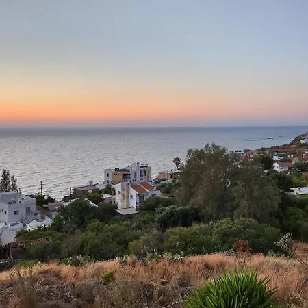 Vakantiehuis Serena Vacation Pomos