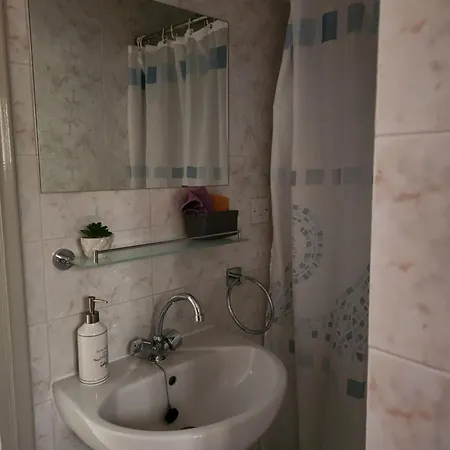 Serena Vacation Holiday home Pomos
