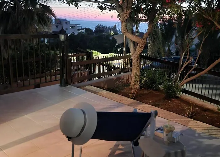 Serena Vacation Pomos